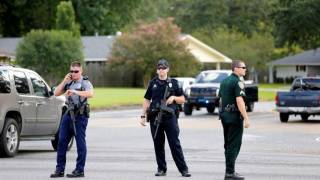Three police officers shot dead in Baton Rouge, mayor says