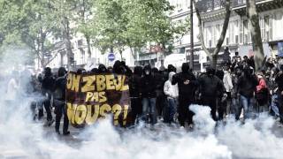 Paris: Anarchists Riot, Police Attacked