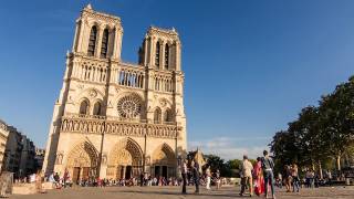 Suspect Shot and Wounded after Attacking Police Outside Notre Dame Cathedral