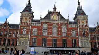 Eight Injured in Suspicious Incident Involving a Car at Amsterdam Railway Station