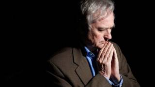 Richard Dawkins Suggests Eating Human Flesh to Overcome Cannibalism ‘Taboo’