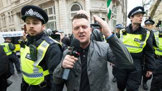 Tommy Robinson Arrested While Covering Grooming Gang Trial, UK Gov Silences Press with Gag Order