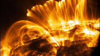'Pipe organ' plays above the Sun