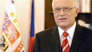 Czech MPs mull suspension of Klaus' powers over Lisbon treaty