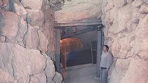 'Massive' ancient wall uncovered in Jerusalem