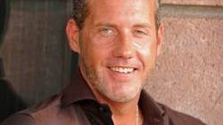 Dating Website for ’Beautiful People’ Aims at "Noble Cause" Designer Babies