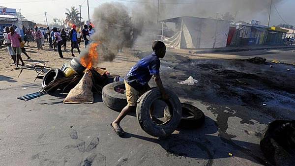 Deaths in Mozambique riots