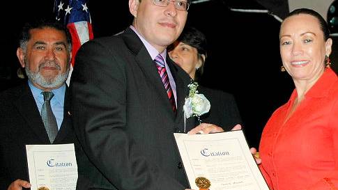 Nicaraguan diplomat found with throat slashed had human hair in his hands