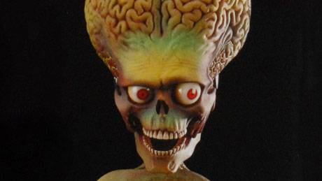 Earth must prepare for close encounter with aliens, say scientists