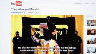 ’Terrorists’ kidnap Ronald McDonald in Helsinki