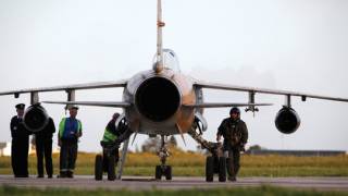 Two Libyan fighter pilots defect to Malta