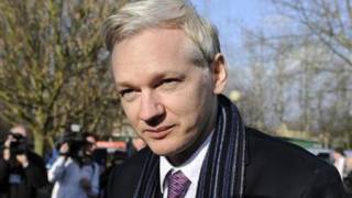 UK court agrees Assange extradition to Sweden