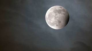 The Alien Moon - Why NASA Never Returned To The Moon