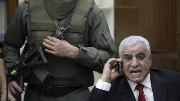 He’s Back! Hawass Returns Less Than a Month After Quitting