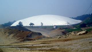 Japan to Cover Damaged Nuclear Reactors with Giant Tents