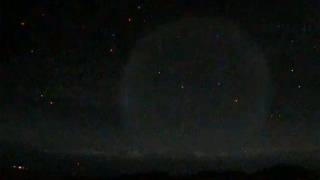 Mysterious bubble-like "portal" light burst seen over Hawaii