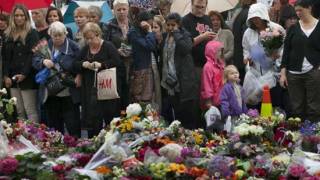 Norway police lower youth camp death toll to 68