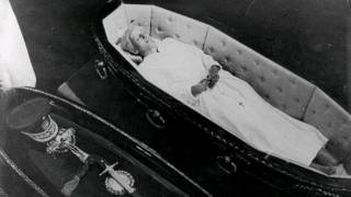 The Travelling Corpse of Eva Perón