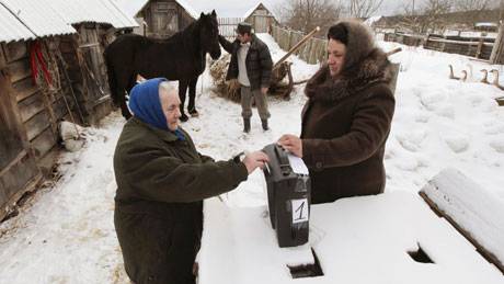 Fraud claims cloud Putin election triumph