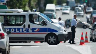 Gunman at French bank captured, hostages freed