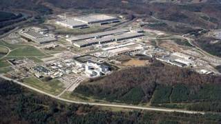 U.S. nuclear bomb facility shut after security breach