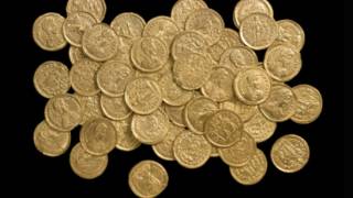 Newbie with Metal-Detector Finds One of UK’s Largest Roman Coin Hoards, Worth £100,000