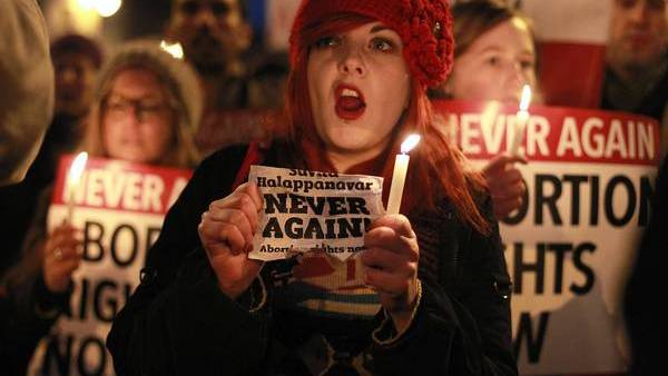 10,000 in Ireland protest death of woman denied abortion