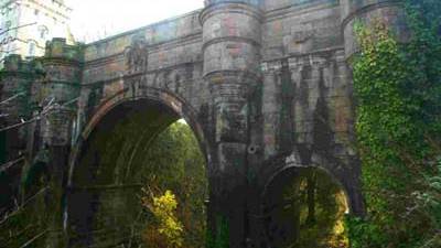 Scotland’s Mysterious Dog Suicide Bridge