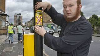 Sharia Zone: ’Religious Police’ Patrol UK Streets