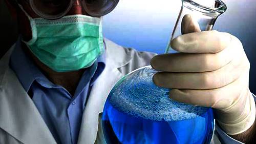 Scientists charged with smuggling contagious germs