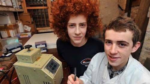Teenager astounds scientists by building a DNA testing machine in his bedroom