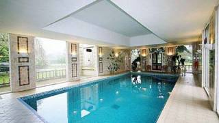 Real Deaths During Murder Mystery Weekend at Luxury Hotel