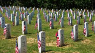How Should We Memorialize the War Dead?