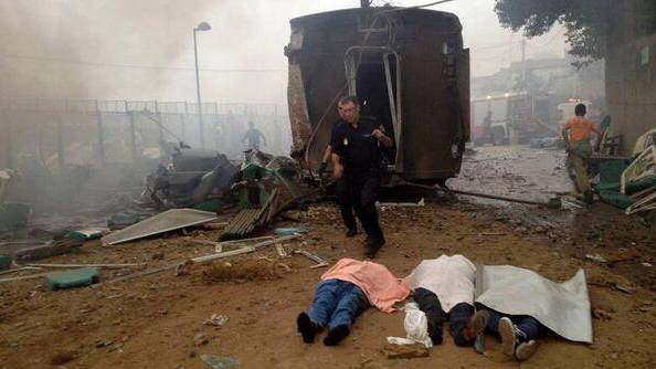 At least 35 killed as train derails in northern Spain