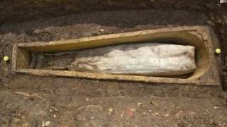 Mysterious Coffin Found At Richard III’s Burial Site Contains... A Second Coffin