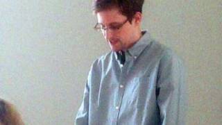 Snowden Gets Russian Asylum and Leaves Moscow Airport