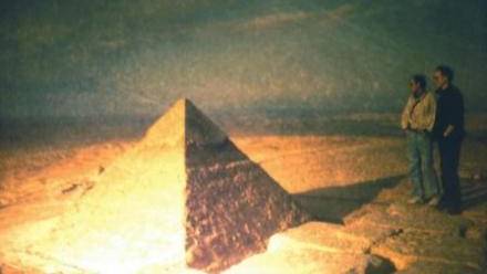 The Mystery of the Missing Pyramidion of Khufu