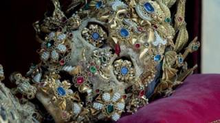 The Most Beautiful Dead: Photographs of Europe’s Jeweled Skeletons