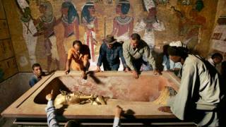 Replica of King Tut’s Tomb for Tourists?