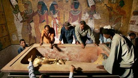 Replica of King Tut’s Tomb for Tourists?