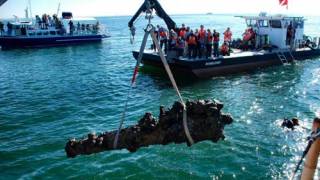 Blackbeard’s cannons among pirate booty raised by US archaeologists on treasure hunt