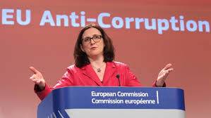 Breathtaking: Corruption cost in EU equals its annual budget