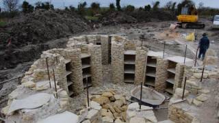 The first "Neolithic" long barrow to be built in the UK in 5,000 years