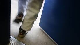 Record number of people leave Sweden