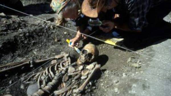 Stone Age DNA shows hunter-gatherers shunned farming