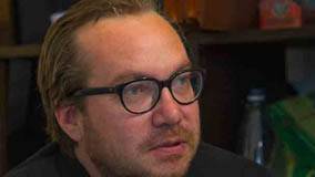 Gallery owner in shock – wants to leave Sweden