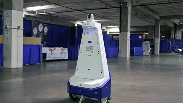 Mass Produced Security Robots Introduced in U.S.
