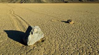 Mystery of Death Valley’s ’Sailing Stones’ Solved?