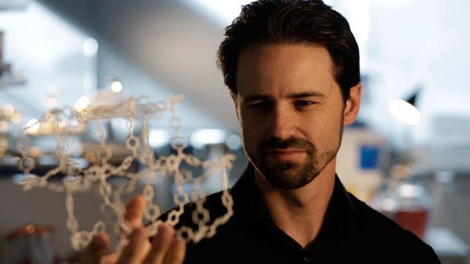 The crystals that can clean the planet