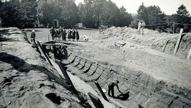 Sutton Hoo: Anglo-Saxon Ship Burial